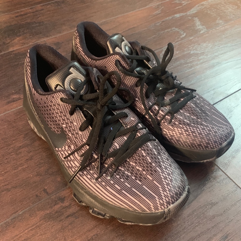 Nike KD’s size 5.5 boys 7.5 women